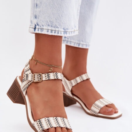 Sandalen mit Absatz model 225111 Step in style