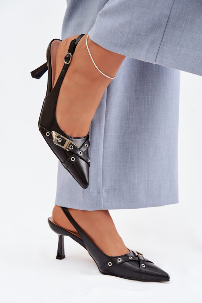 Sandalen mit Absatz model 225227 Step in style