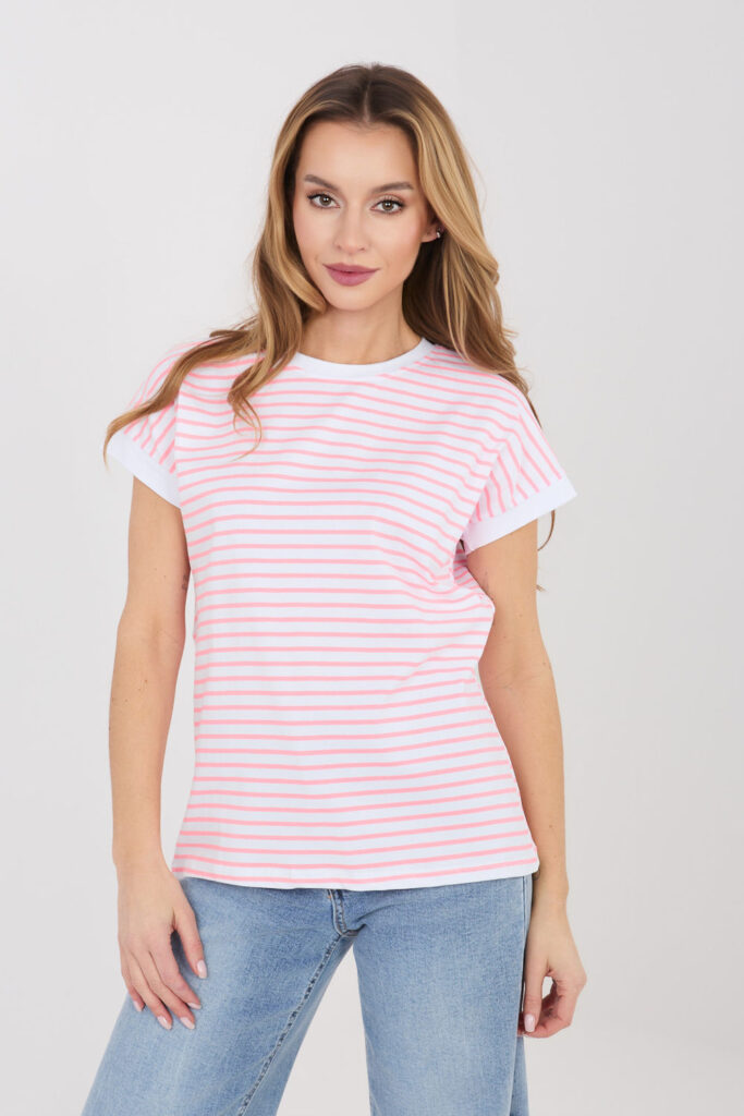 T-shirt model 225457 Relevance