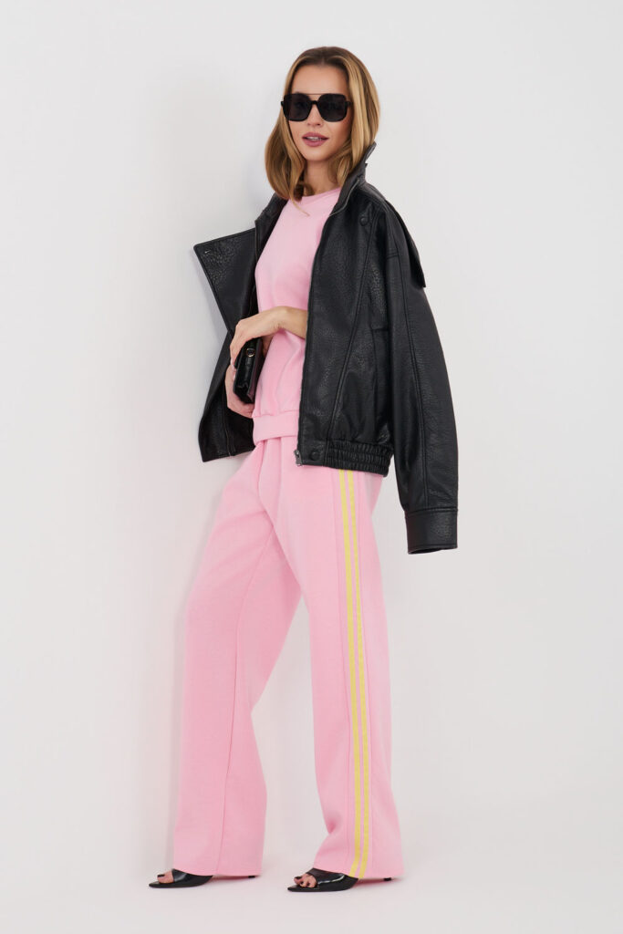 Set model 225546 Rue Paris