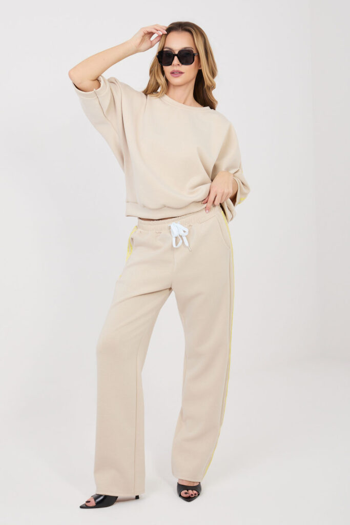 Set model 225550 Rue Paris