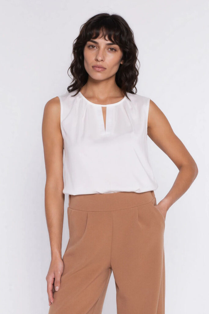 Bluse model 225833 Nife
