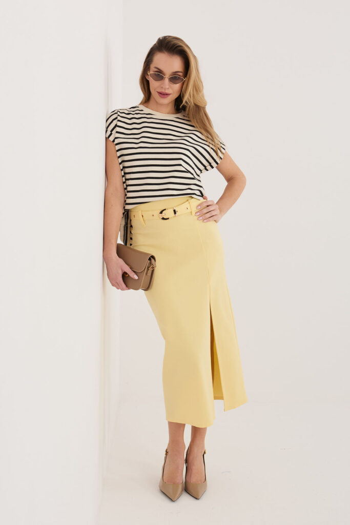 Rock model 225874 Rue Paris