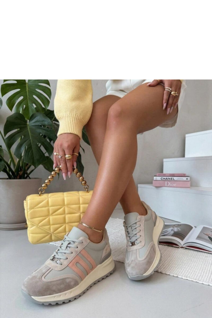 Sportliche Schuhe auf Plattform model 226035 Solea