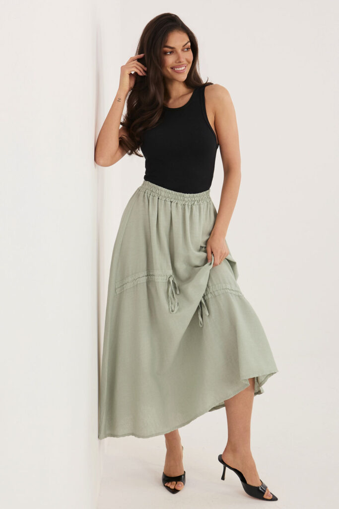 Langer Rock model 226238 Italy Moda