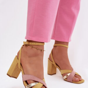 Sandalen mit Absatz model 226336 Step in style