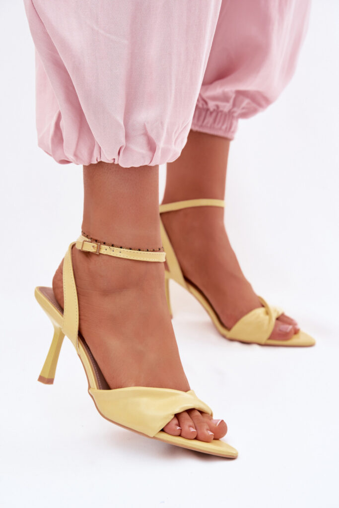 Sandalen mit Absatz model 226516 Step in style