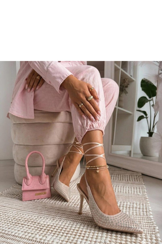 Riemchensandaletten mit Absatz model 227283 Solea