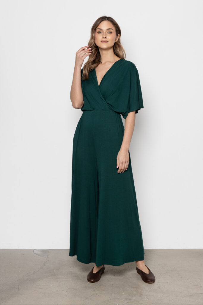 Overall model 227575 awama