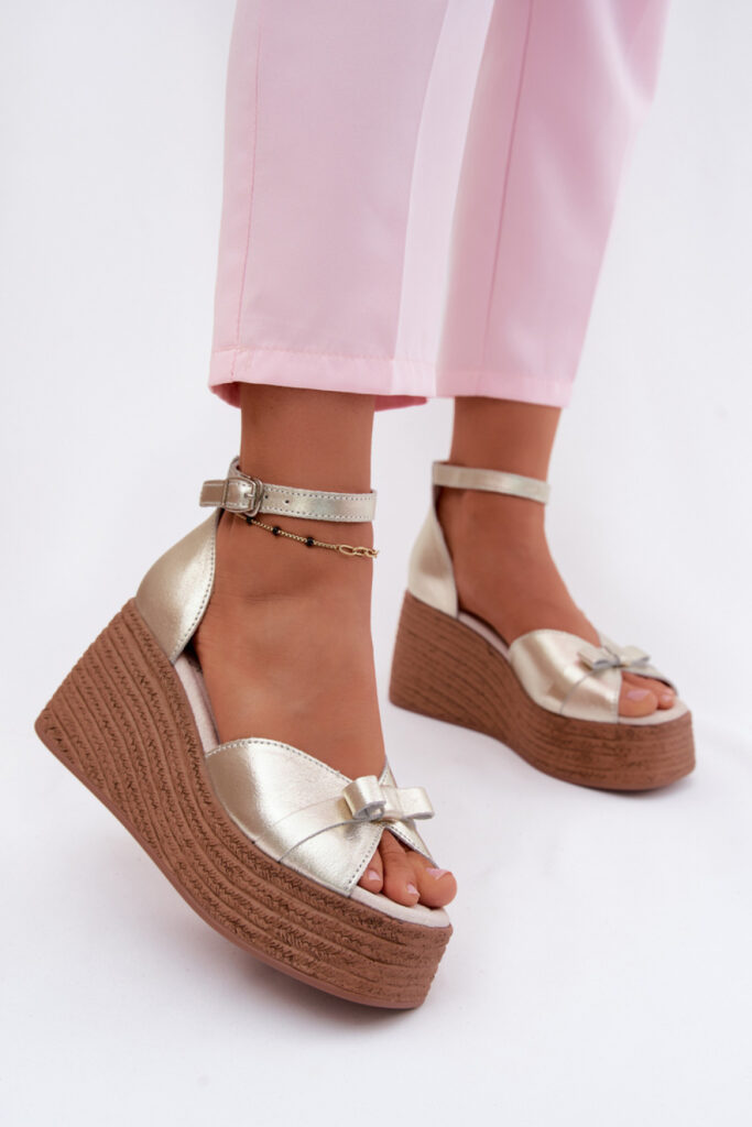 Keilabsatz Sandalen model 227916 Step in style