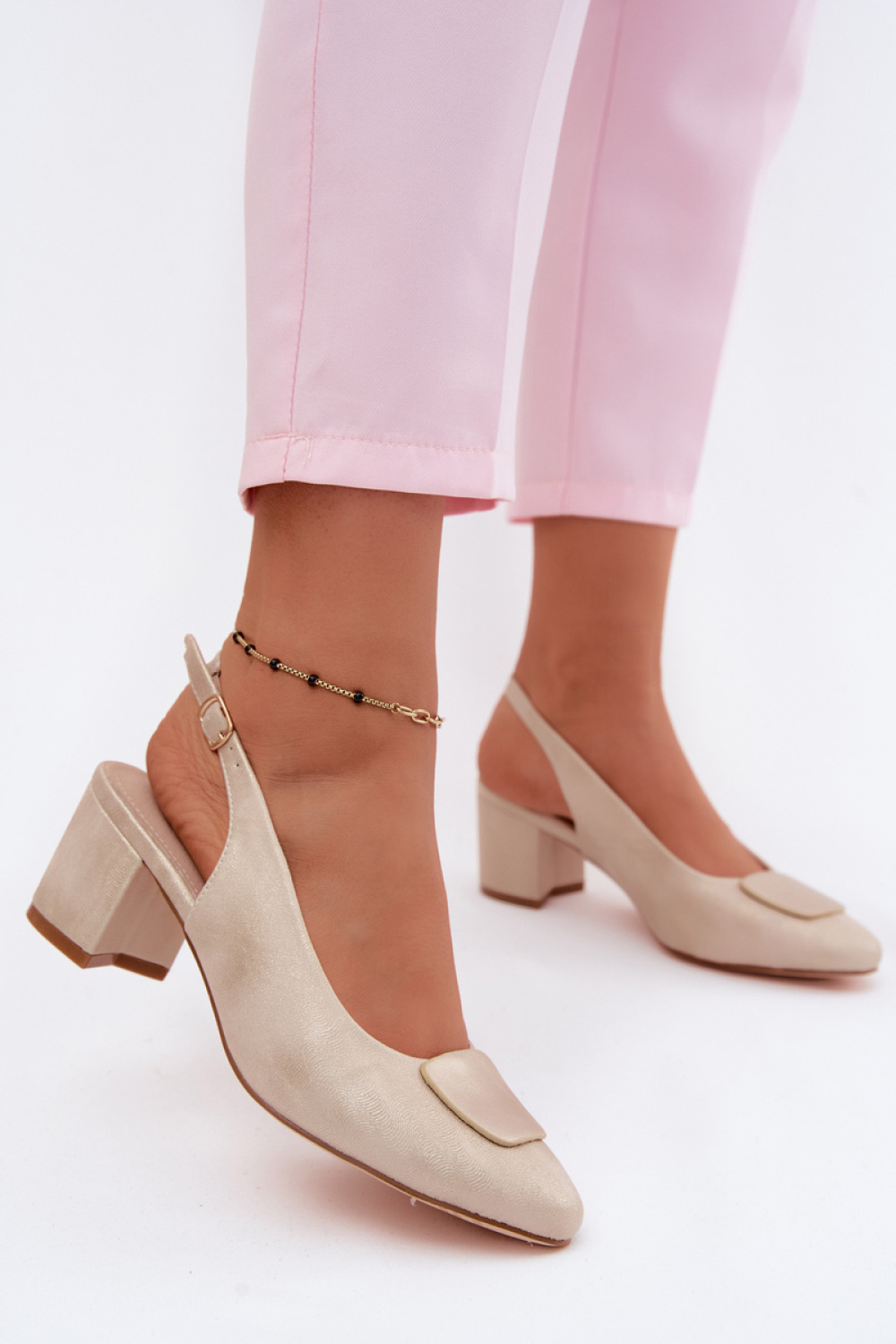 Sandalen mit Absatz model 227919 Step in style