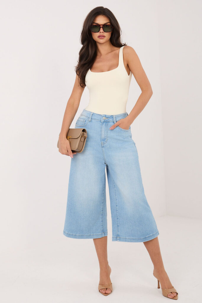 Culottes model 228035 Factory Price