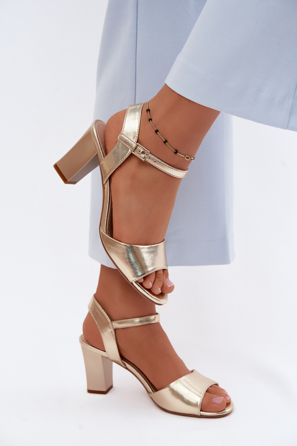 Sandalen mit Absatz model 228102 Step in style