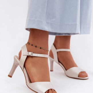 Sandalen mit Absatz model 228107 Step in style