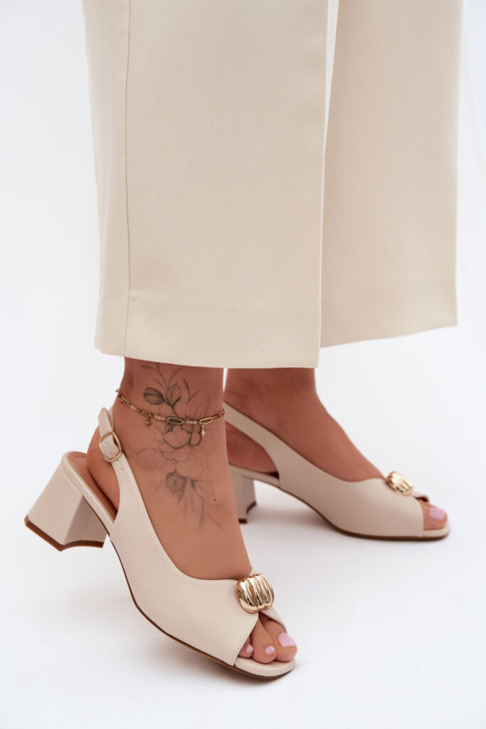 Sandalen mit Absatz model 228110 Step in style