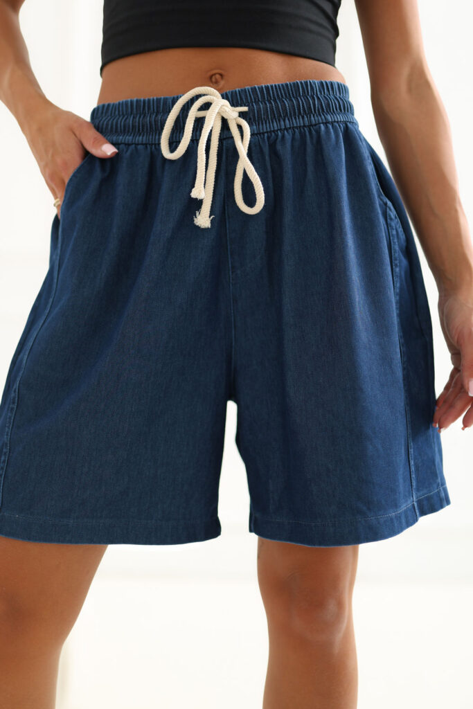 Shorts model 228176 Italy Moda