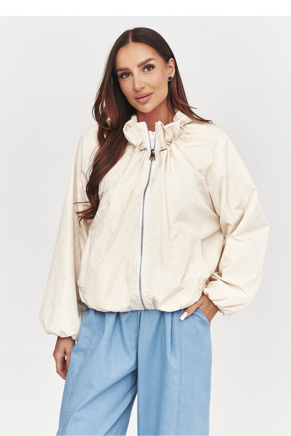 Jacke model 228274 Makadamia