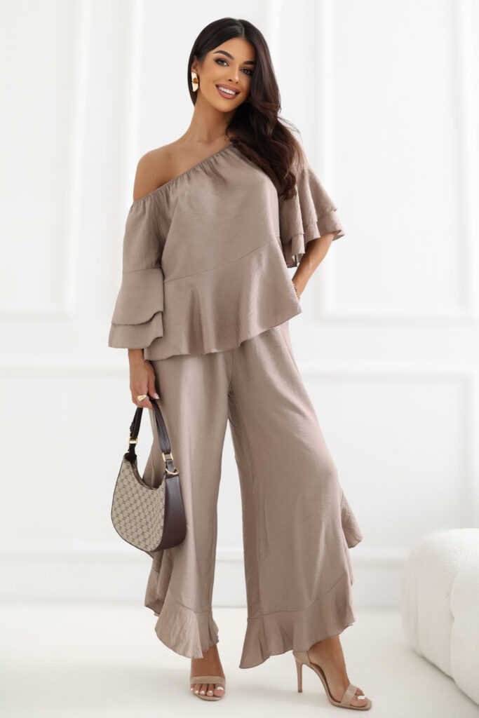 Set model 229573 Rue Paris