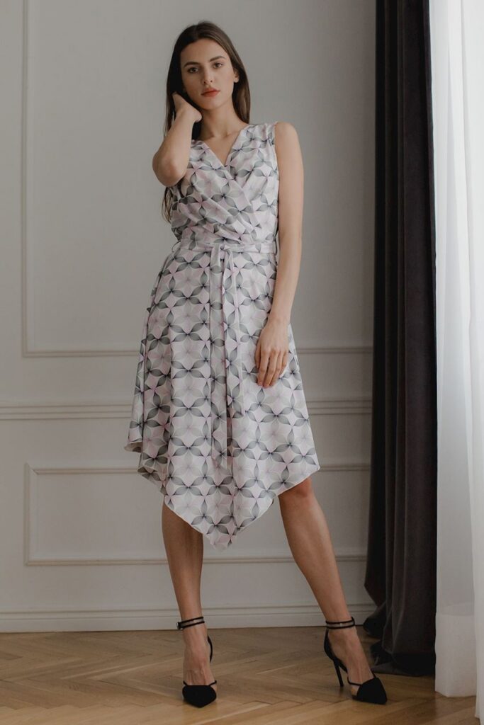 Cocktailkleid model 143886 Lenitif