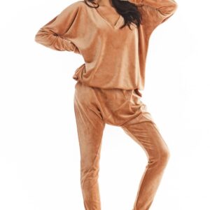 Sportanzug Hosen model 149779 awama