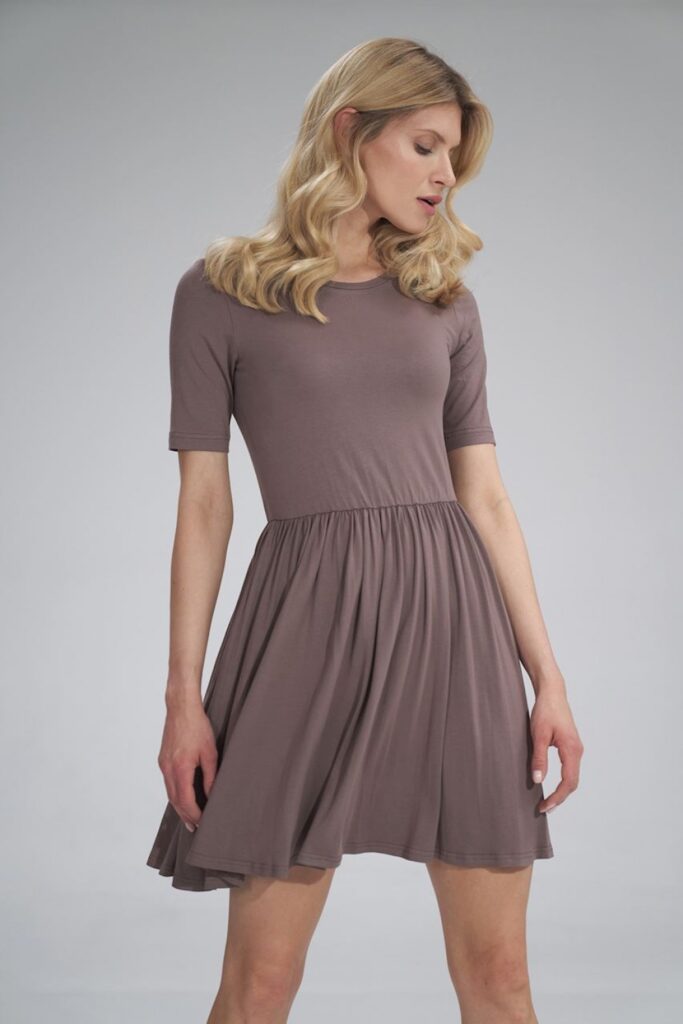 Alltagskleid model 154730 Figl