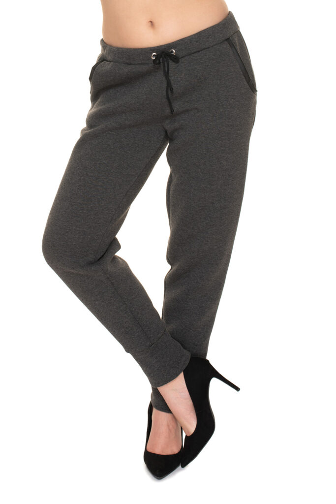 Sportanzug Hosen model 156911 PeeKaBoo