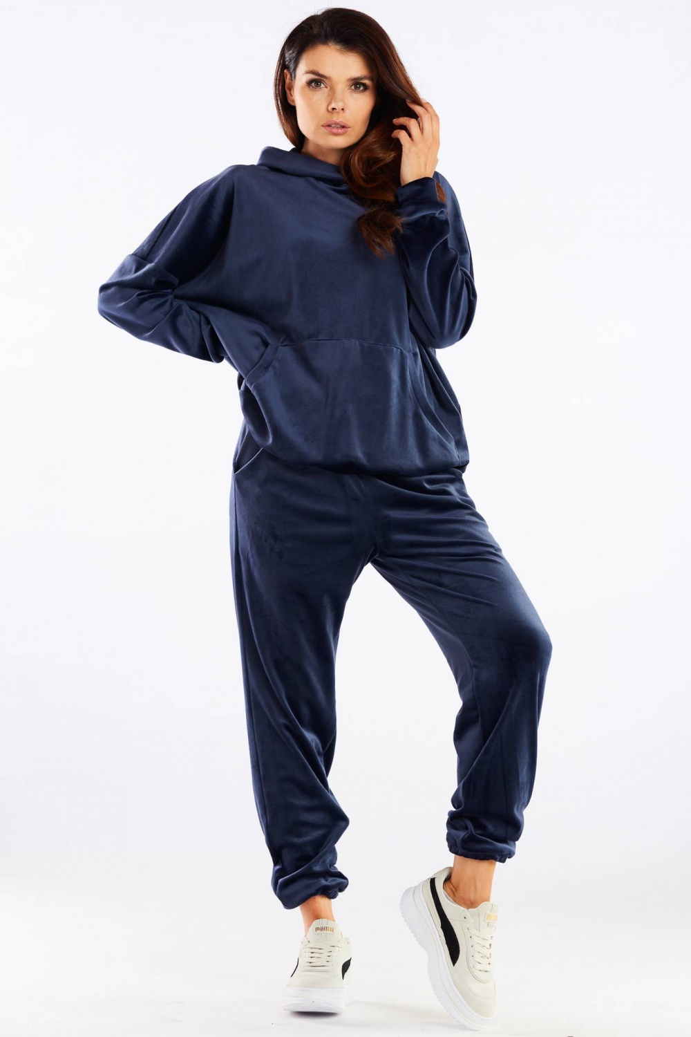 Sportanzug Hosen model 158609 awama