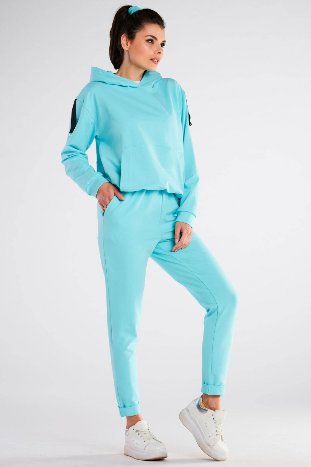 Sportanzug Hosen model 159260 Infinite You