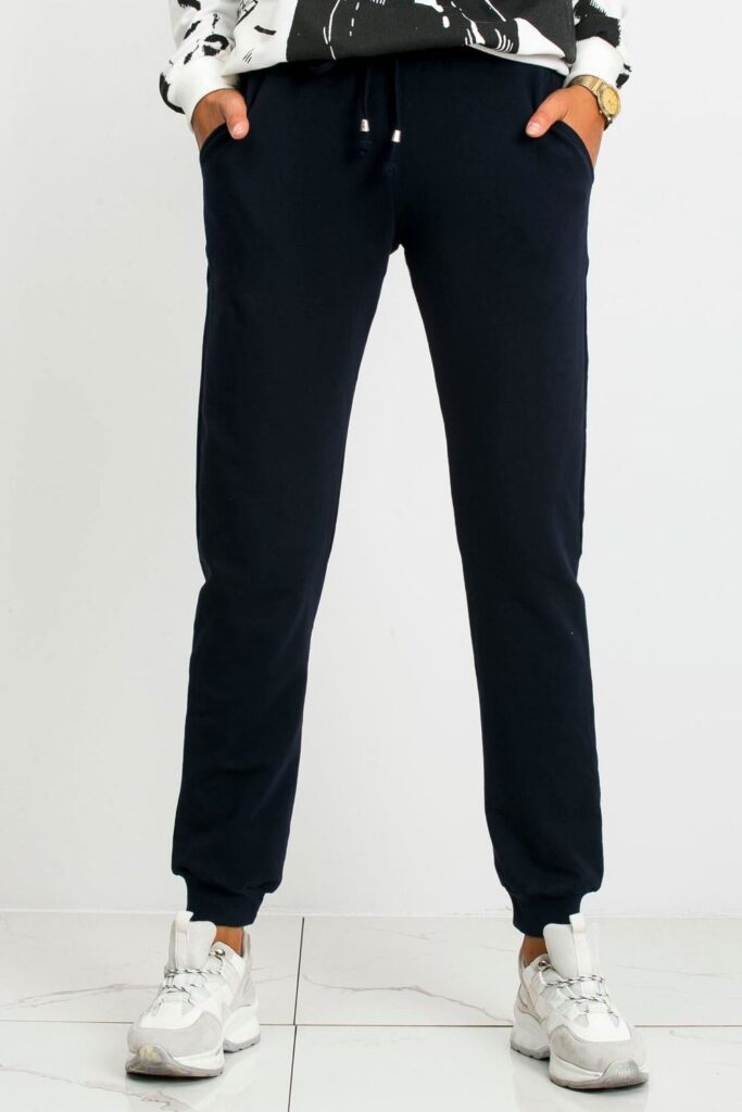 Sportanzug Hosen model 161327 BFG