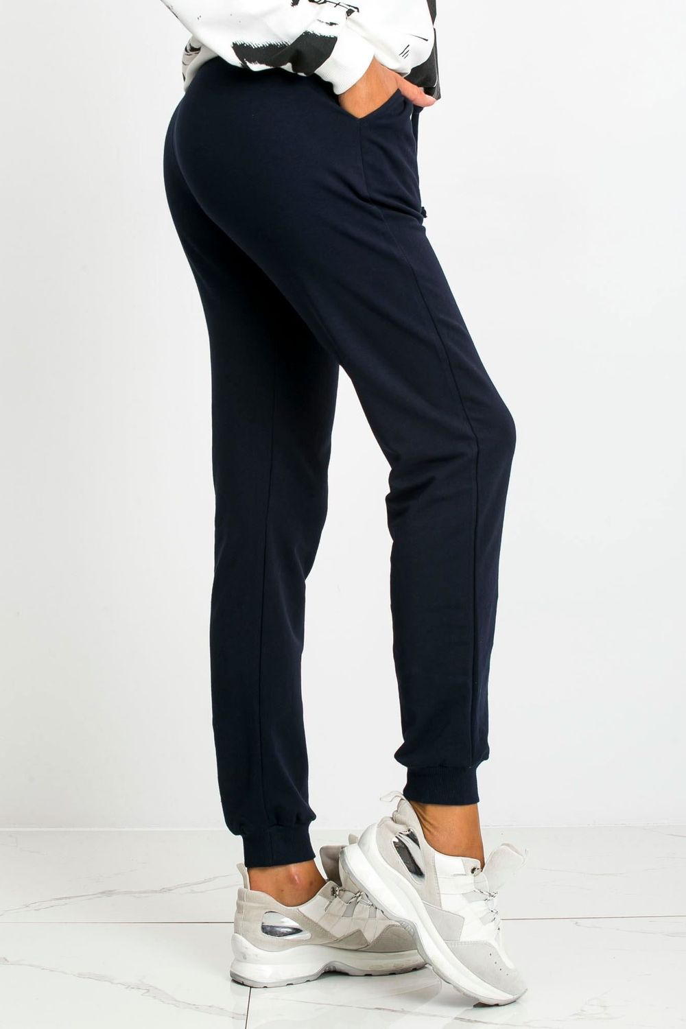 Sportanzug Hosen model 161327 BFG - Afbeelding 2