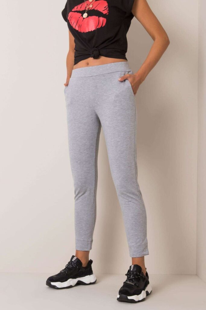 Sportanzug Hosen model 166241 BFG