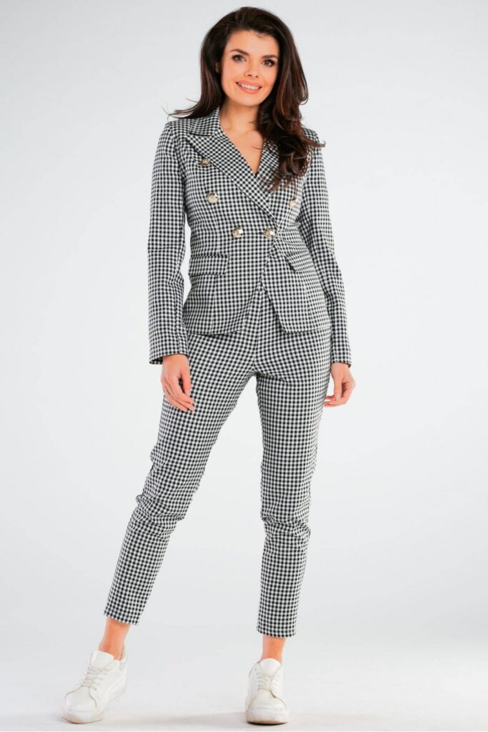 Jacke model 166789 awama
