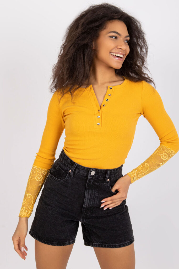 Bluse model 180884 Rue Paris