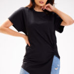 Bluse model 182023 Infinite You