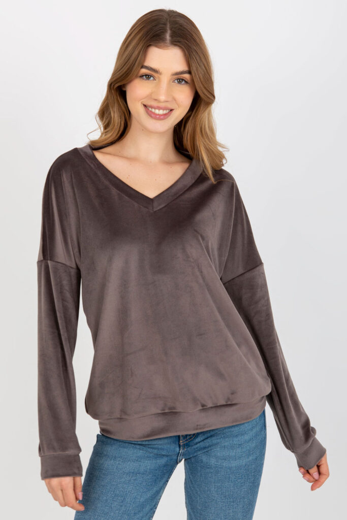 Sweater model 185956 Relevance