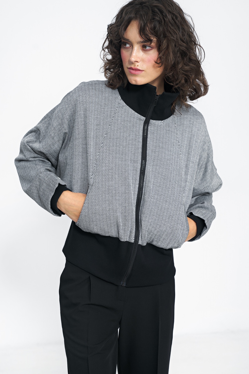 Jacke model 186842 Nife